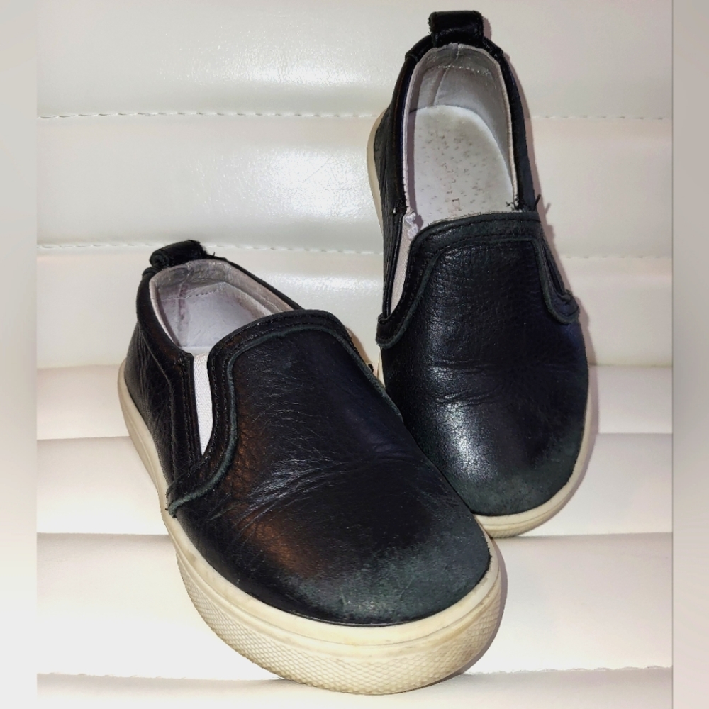 Kid's Shoes: Size 8, Freshly Picked